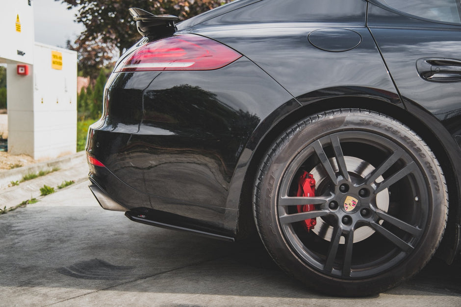 Bakre Sidosplitters för Porsche Panamera Turbo 970 Facelift