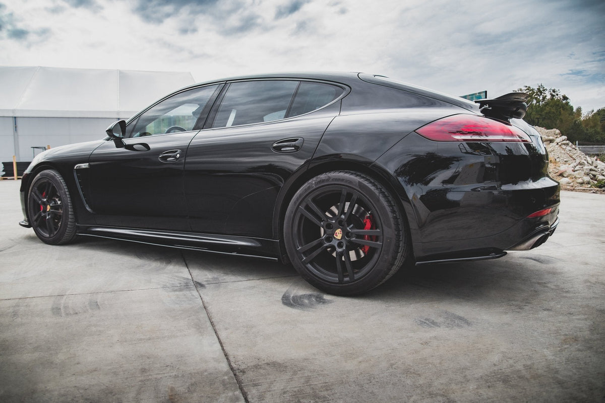 Bakre Sidosplitters för Porsche Panamera Turbo 970 Facelift