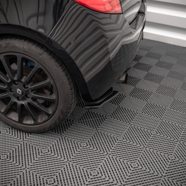 Bakre Sidosplitters för Renault Clio Mk3 RS
