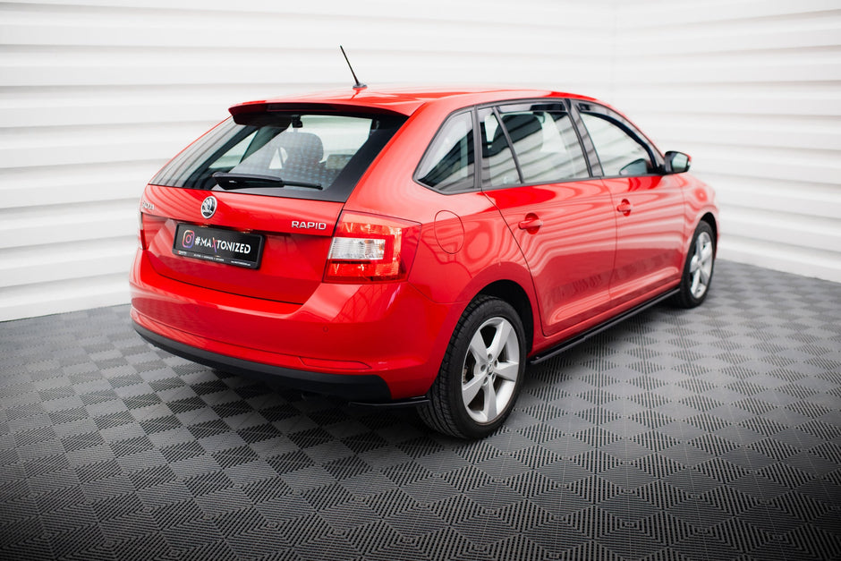 Bakre Sidosplitters för Skoda Rapid Spaceback