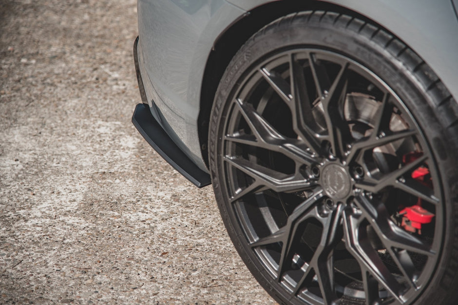 Street Pro Bakre Sidosplitters för Audi RS3 8V Sportback