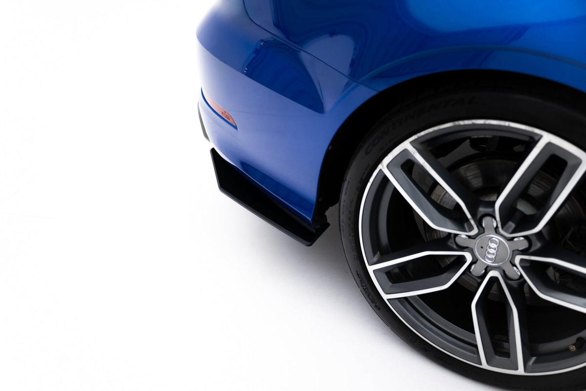 Street Pro Bakre Sidosplitters för Audi S3 Sedan 8V