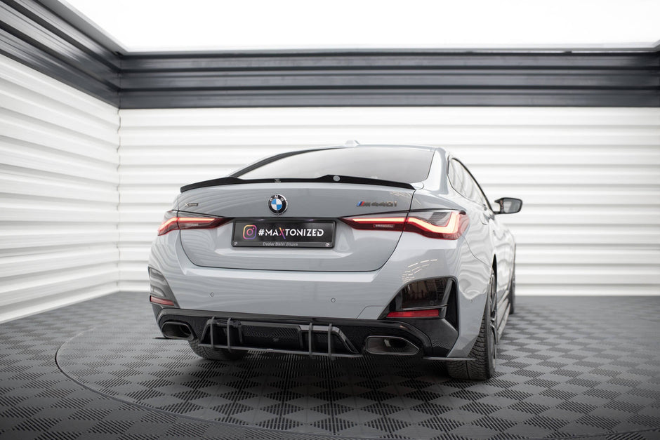 Street Pro Bakre Sidosplitters för BMW 4 Gran Coupe M440i G26