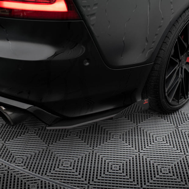 Street Pro Bakre Sidosplitters + Flaps för Audi A7 S-Line C7