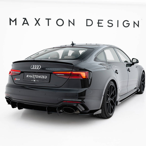 Street Pro Bakre Sidosplitters + Flaps för Audi RS5 Coupe / Sportback F5