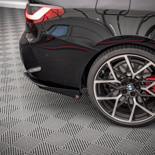Street Pro Bakre Sidosplitters + Flaps för BMW 4 M-Pack G22 / G23 / G22 Facelift / G23 Facelift