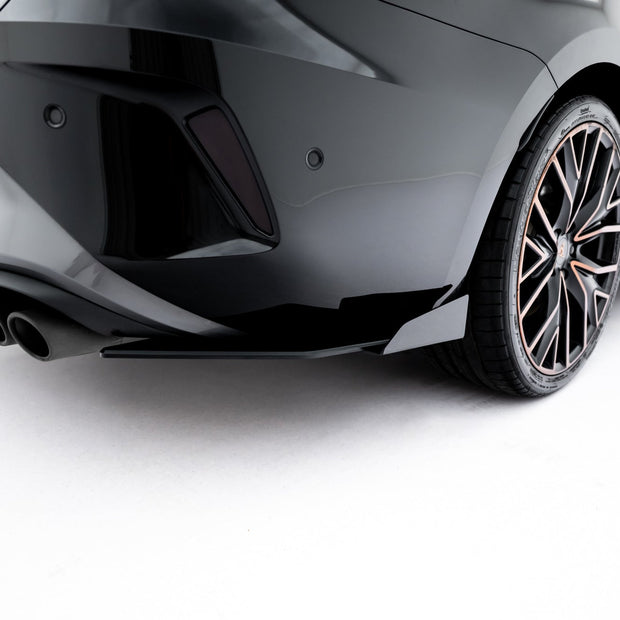 Street Pro Bakre Sidosplitters + Flaps för Cupra Leon ST Mk1 Facelift