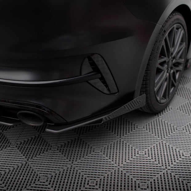 Street Pro Bakre Sidosplitters + Flaps för Kia Proceed GT Mk1 Facelift