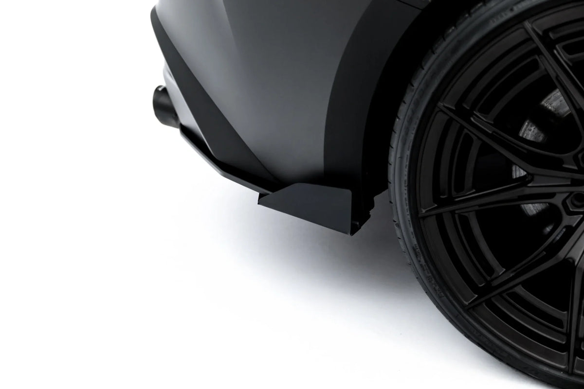 Street Pro Bakre Sidosplitters + Flaps för Lexus IS 500 Mk3 Facelift 2 (XE30)
