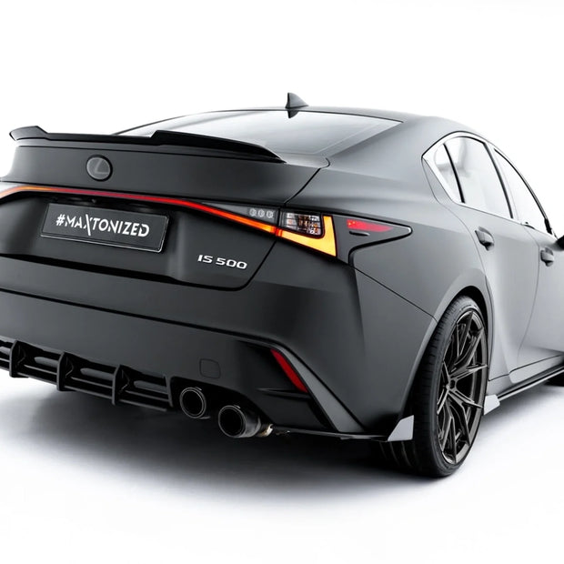 Street Pro Bakre Sidosplitters + Flaps för Lexus IS 500 Mk3 Facelift 2 (XE30)