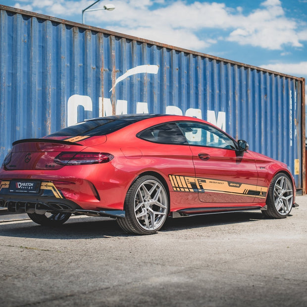 Street Pro Bakre Sidosplitters + Flaps för Mercedes-AMG C43 Coupe C205