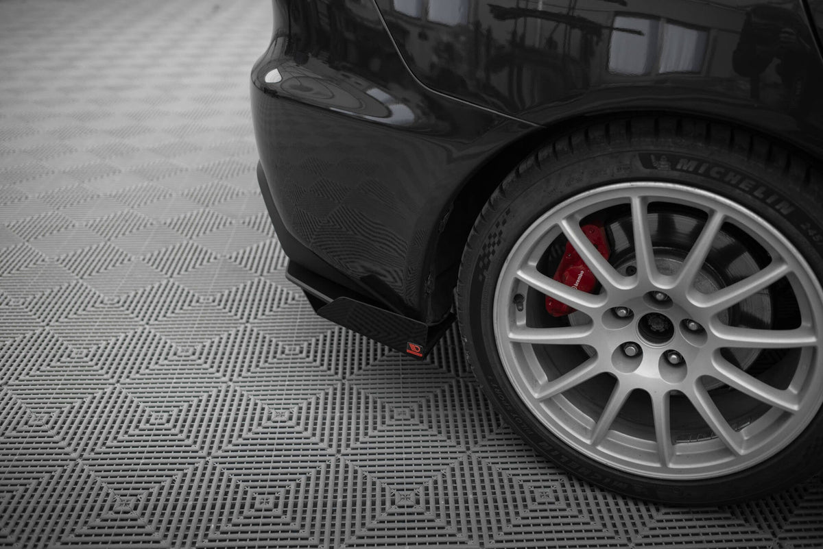 Street Pro Bakre Sidosplitters + Flaps för Mitsubishi Lancer EVO X