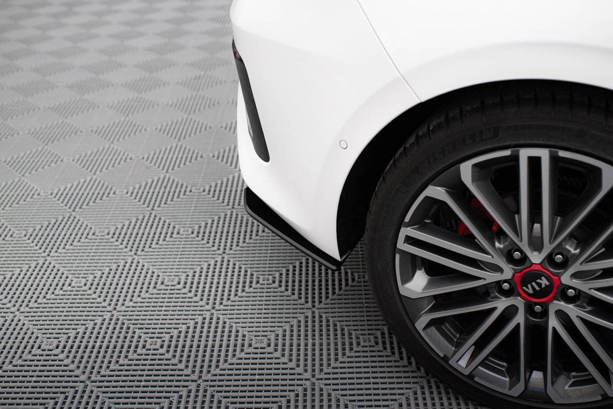 Street Pro Bakre Sidosplitters för Kia Ceed GT Mk3