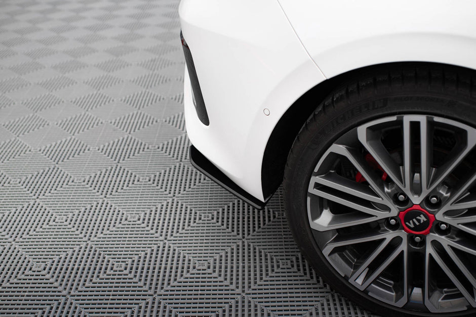 Street Pro Bakre Sidosplitters för Kia Ceed GT Mk3