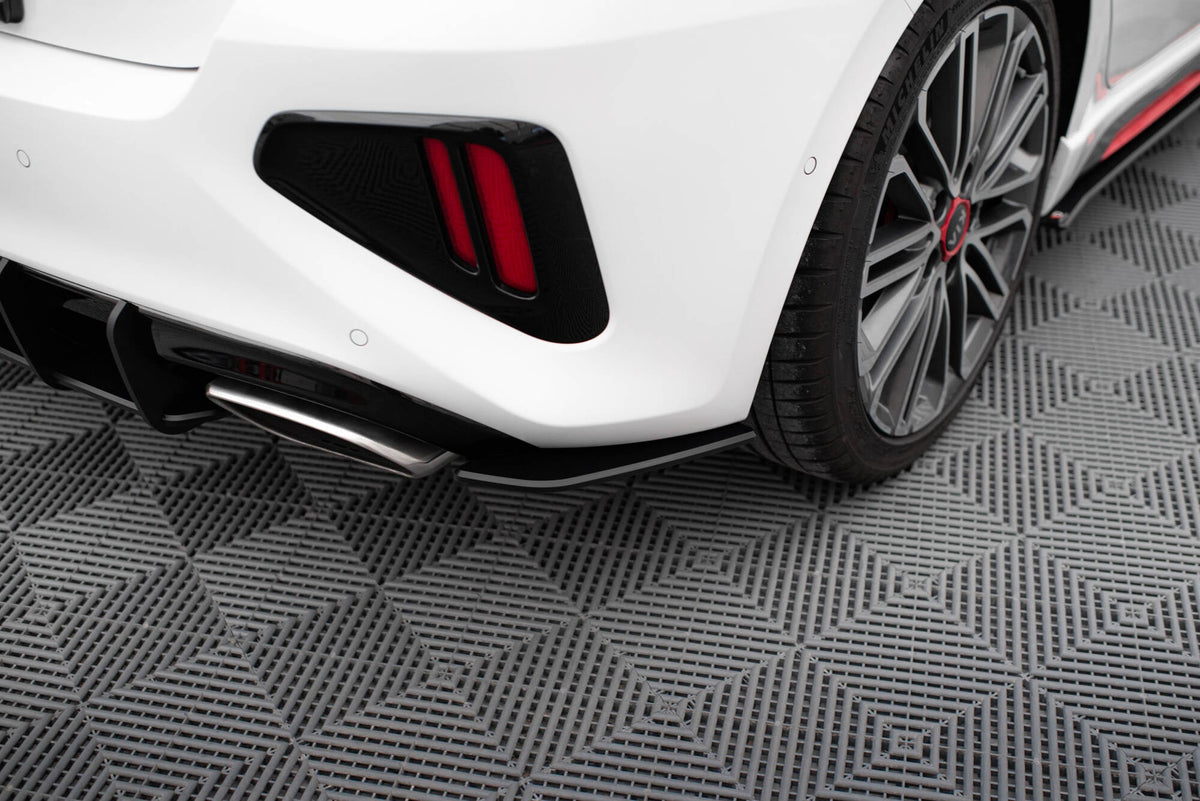Street Pro Bakre Sidosplitters för Kia Ceed GT Mk3
