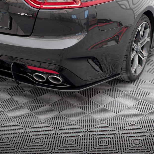 Street Pro Bakre Sidosplitters för Kia Stinger GT / GT-Line Mk1
