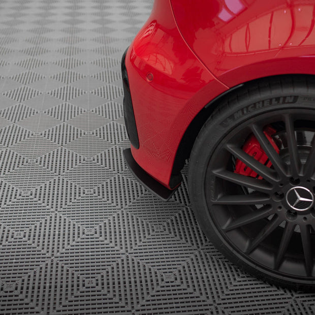Street Pro Bakre Sidosplitters för Mercedes-Benz A 45 AMG W176 Facelift