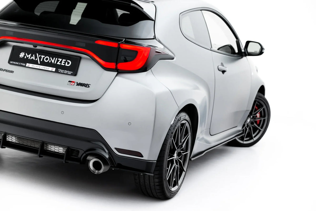 Street Pro Bakre Sidosplitters för Toyota GR Yaris Mk4 Facelift