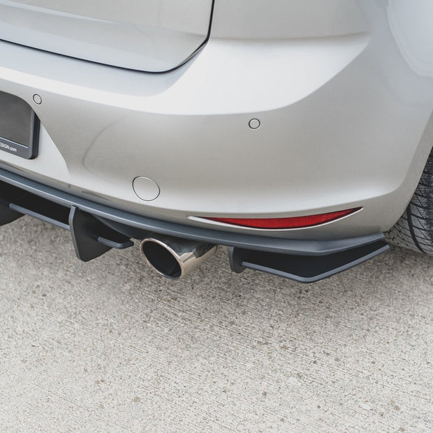 Street Pro Bakre Sidosplitters V.1 för Volkswagen Golf Mk7 GTI