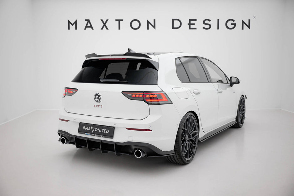 Street Pro Bakre Sidosplitters V.1 för Volkswagen Golf GTI / GTE / R-Line Mk8