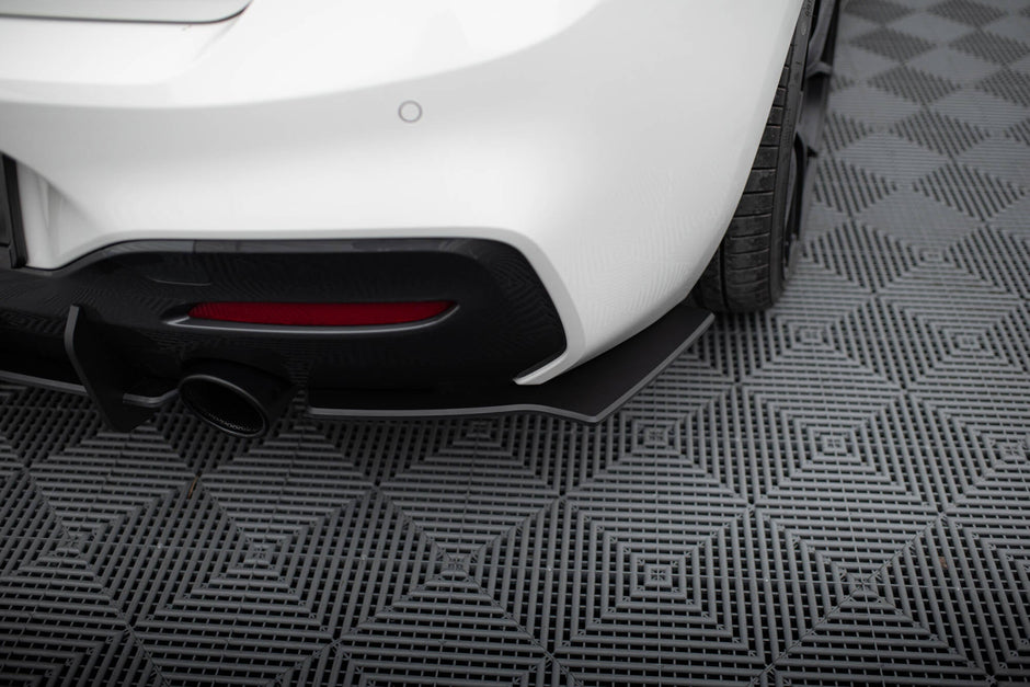 Street Pro Bakre Sidosplitters V.2 för BMW 1 F20 M-Pack M140i