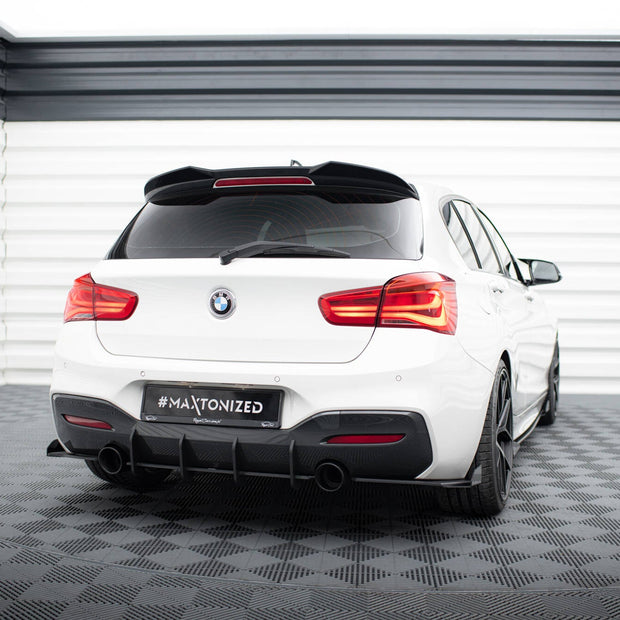 Street Pro Bakre Sidosplitters V.2 + Flaps för BMW 1 F20 M140i