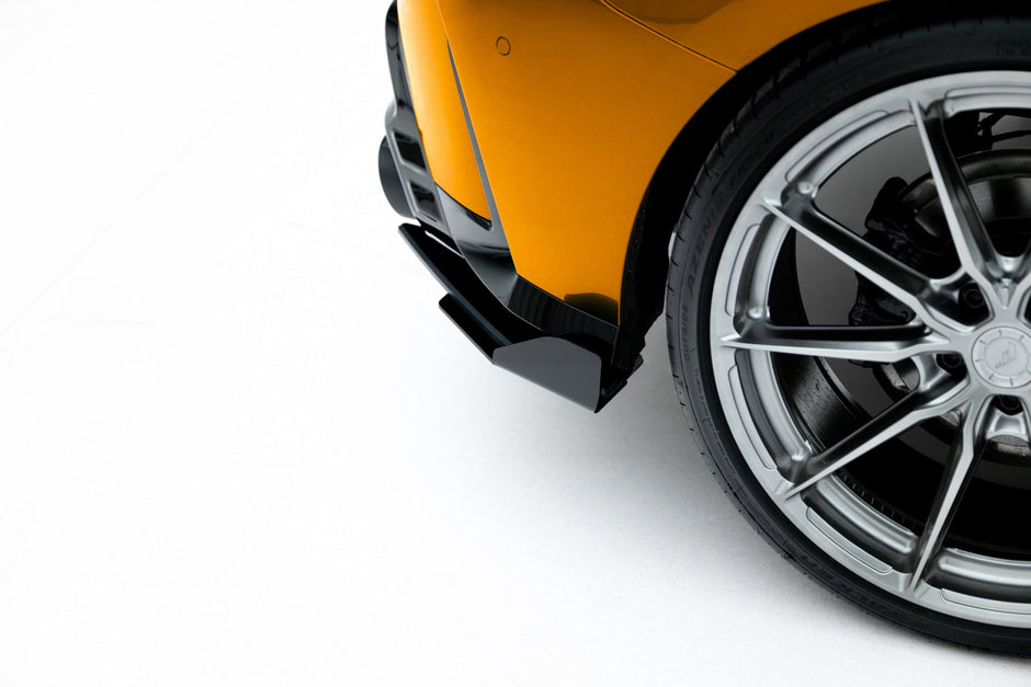 Street Pro Bakre Sidosplitters V.2 + Flaps för BMW 1 M-Pack F70