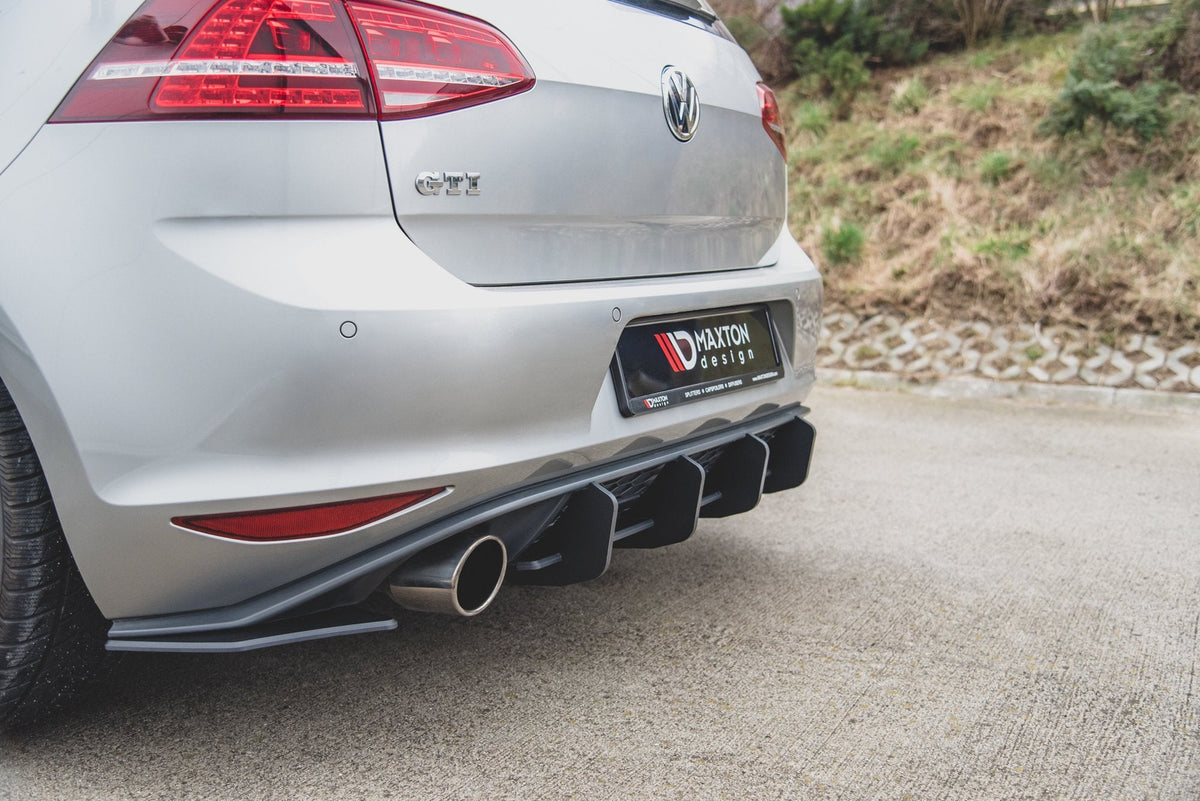 Street Pro Bakre Sidosplitters V.2 för Volkswagen Golf Mk7 GTI