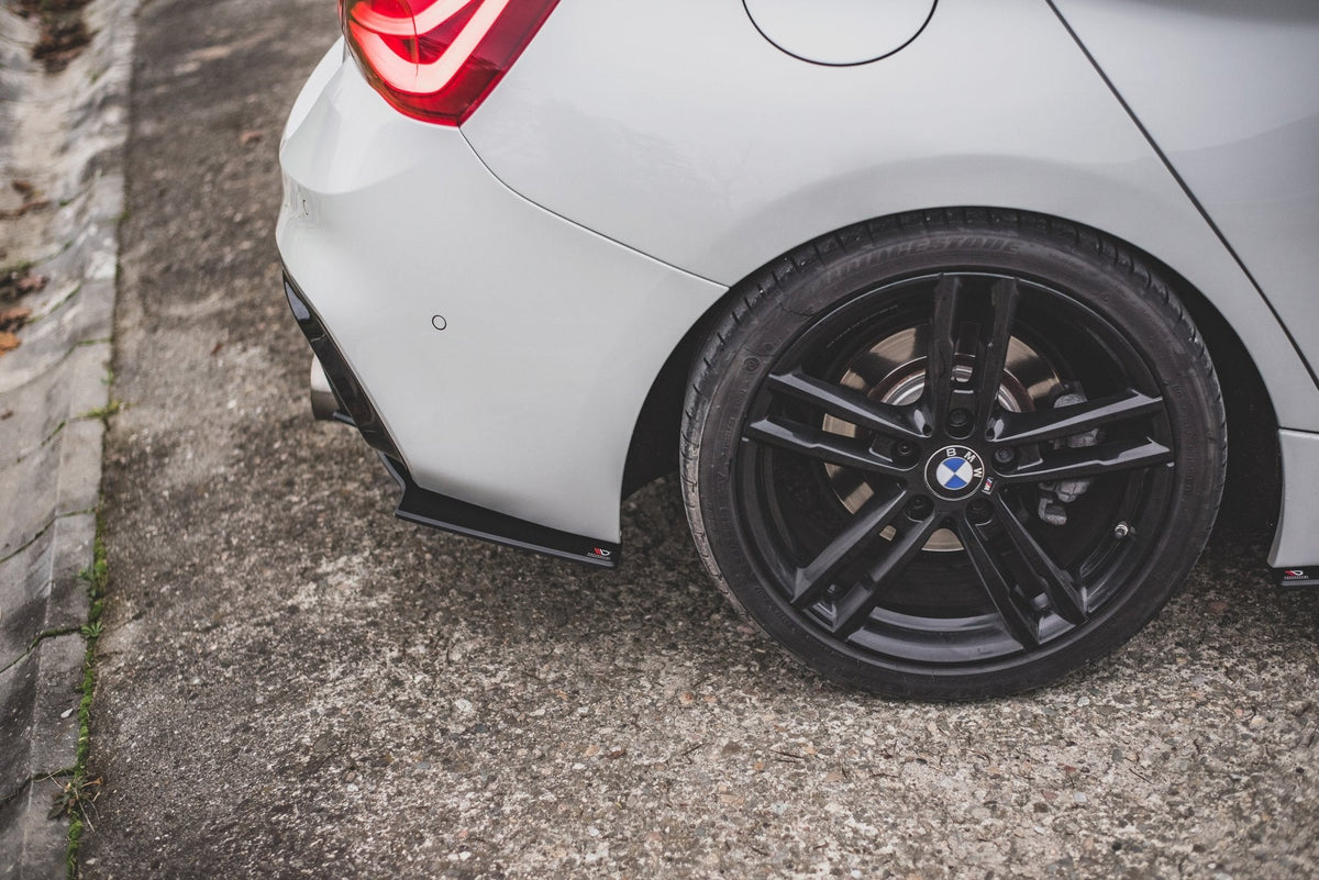 Street Pro Bakre Sidosplitters V.3 för BMW 1 F20 M140i