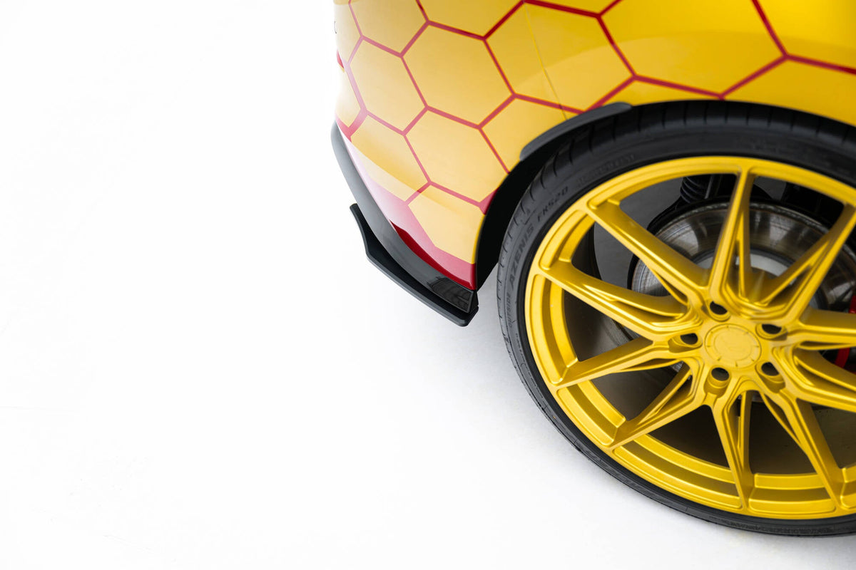 Street Pro Bakre Sidosplitters för Volkswagen Golf GTI Clubsport Mk8 Facelift