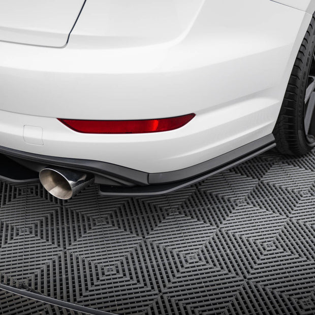 Street Pro Bakre Sidosplitters för Volkswagen Jetta GLI Mk7