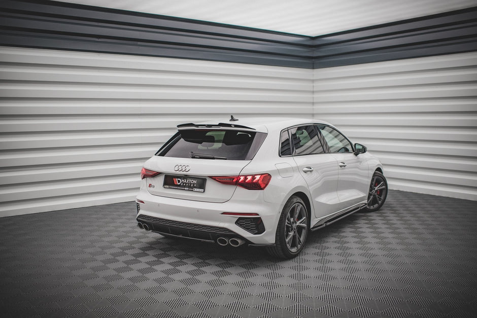 Bakre Sidosplitters V.1 för Audi S3 Sportback 8Y