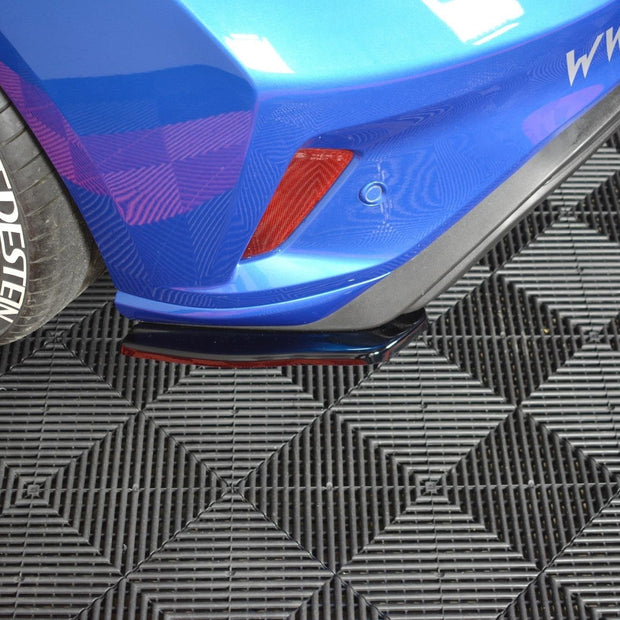 Bakre Sidosplitters V.1 för Ford Focus Hatchabck ST-Line
