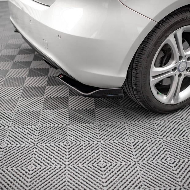 Maxton Design Bakre sidosplitters V.1 – Mercedes-Benz A W176