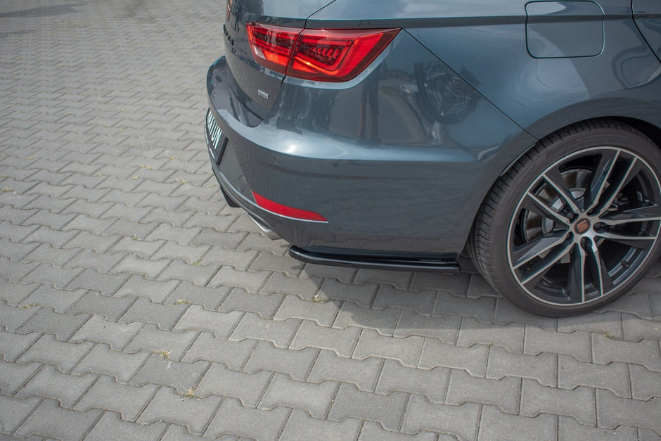 Bakre Sidosplitters V.1 för Seat Leon Cupra Mk3 Facelift Sportstourer