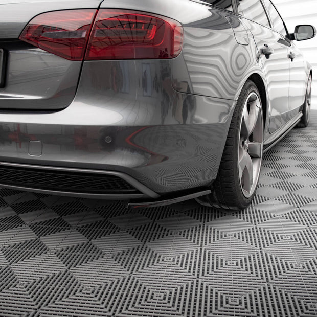 Bakre Sidosplitters V.2 för Audi A4 S-Line Avant B8 Facelift
