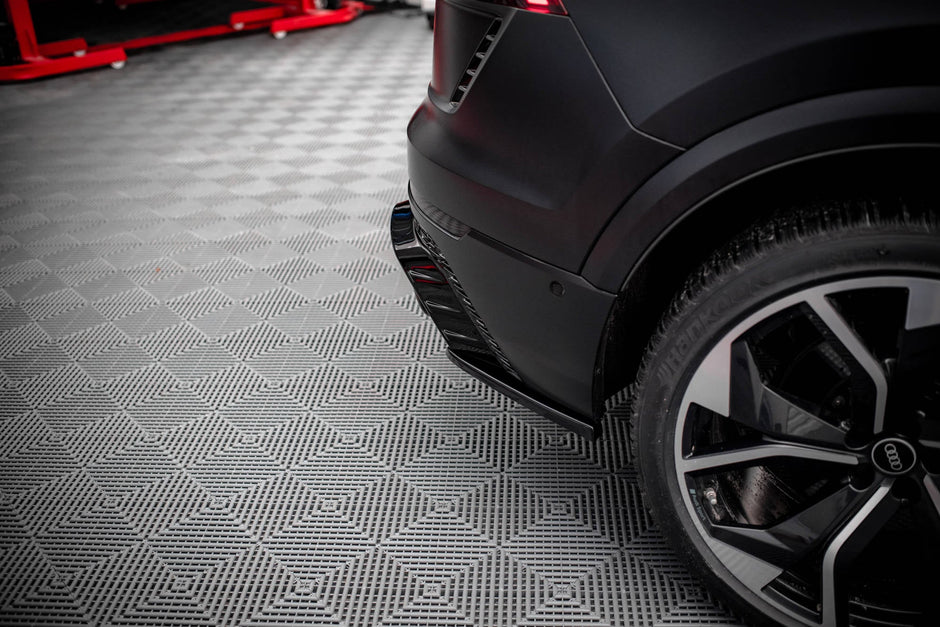 Bakre Sidosplitters V.2 för Audi RSQ8 Mk1