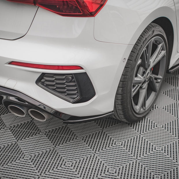 Bakre Sidosplitters V.2 för Audi S3 / A3 S-Line Sportback 8Y