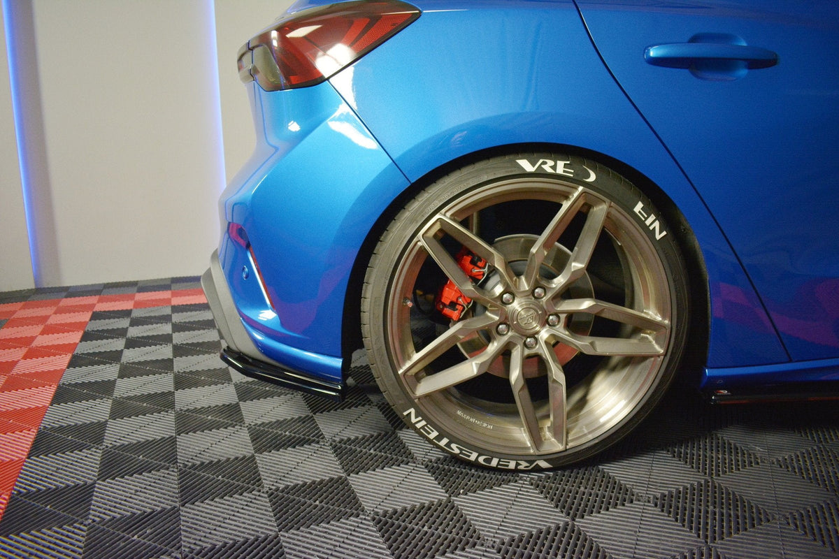 Bakre Sidosplitters V.2 (For Rear Valance V.1) för Ford Focus Hatchabck ST-Line