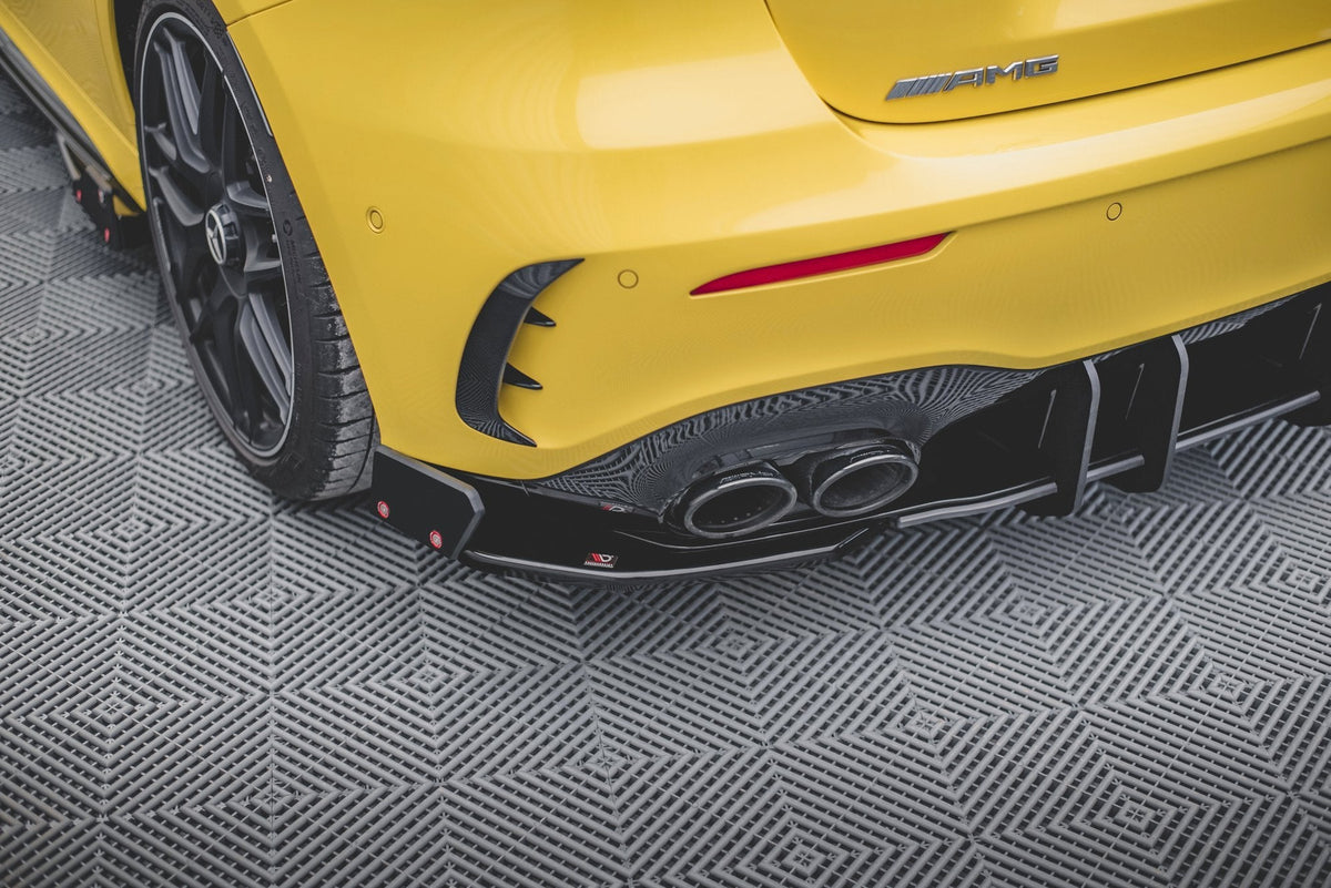 Maxton Design Bakre sidosplitters V.2 + flaps – Mercedes-AMG A 45 S Aero Pack W177