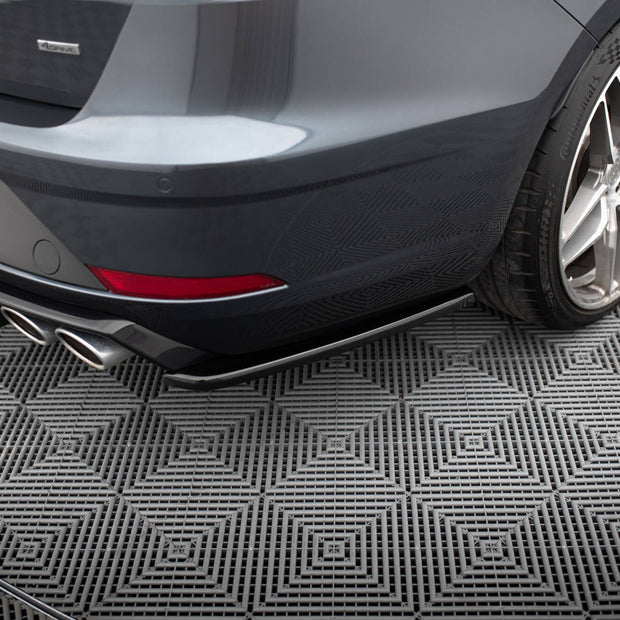 Bakre Sidosplitters V.2 för Seat Leon Cupra Mk3 Facelift Sportstourer
