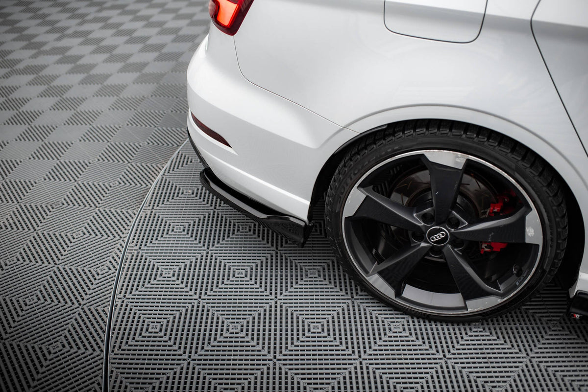 Bakre Sidosplitters V.3 för Audi RS3 Sedan 8V Facelift