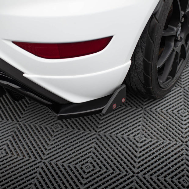 Bakre Sidosplitters V.3 + Flaps för Ford Fiesta ST Mk7 Facelift