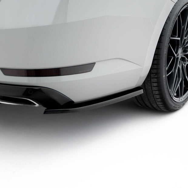 Bakre Sidosplitters V.3 för Skoda Superb Liftback / Combi Mk3