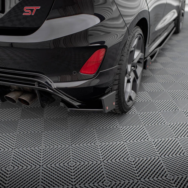 Bakre Sidosplitters V.4 + Flaps för Ford Fiesta ST Mk8