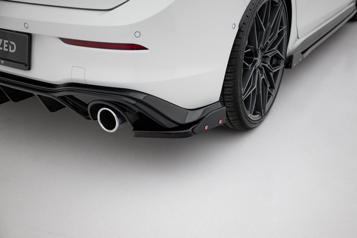 Bakre Sidosplitters V.4 + Flaps för Volkswagen Golf GTI / GTE Mk8  Fits only with : VW-GO-8-GTI-RS2