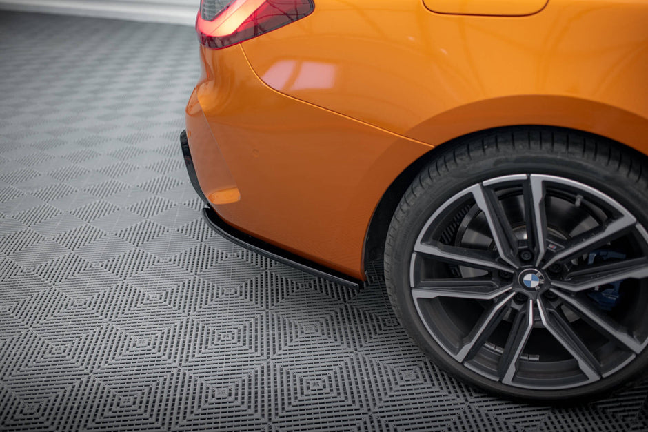 Bakre Sidosplitters V.5 för BMW 4 M440i G22 / G23 / G22 Facelift / G23 Facelift