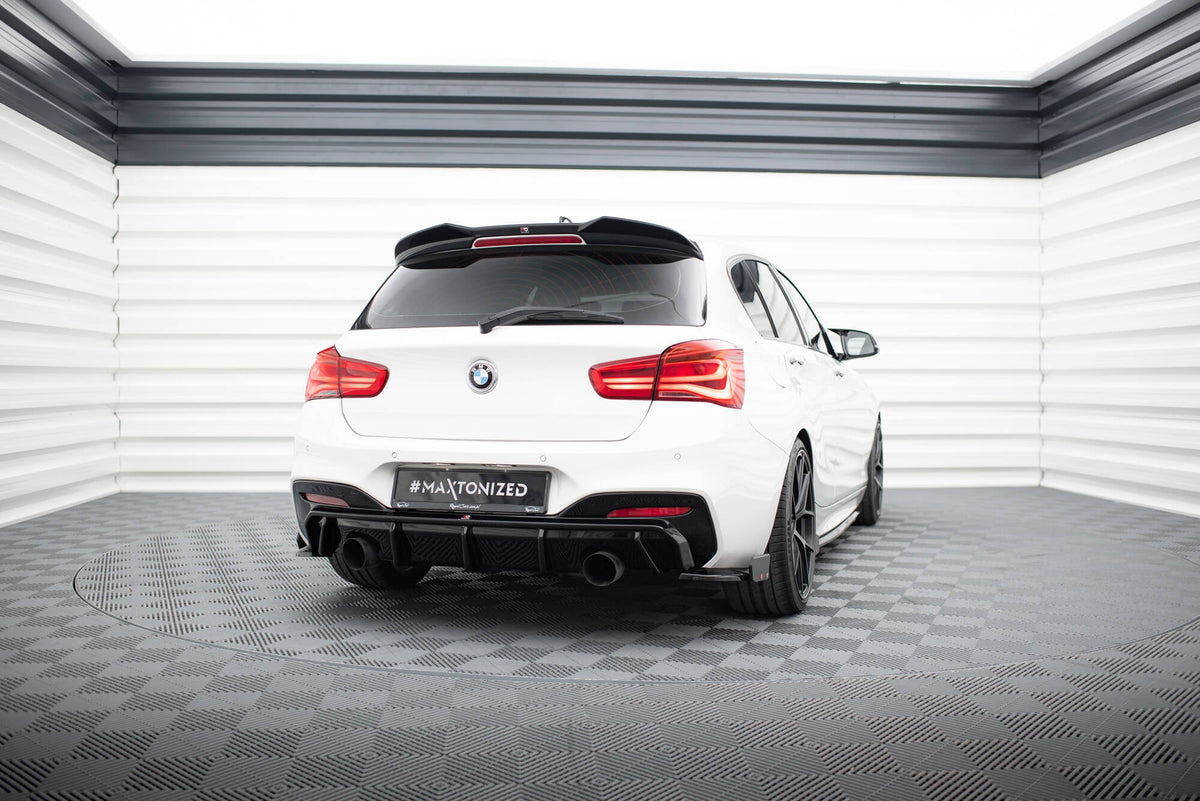 Bakre Sidosplitters V.5 + Flaps (For Rear Valance V.3) för BMW 1 M-Pack / M140i F20 Facelift