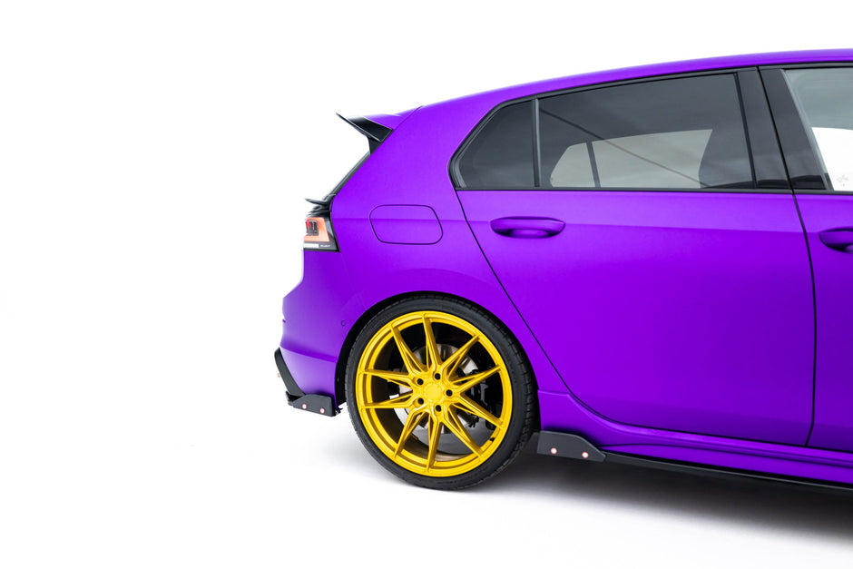 Bakre Sidosplitters V.6 + Flaps för Volkswagen Golf R Hatchback Mk8 Facelift  Fits only with : VW-GO-8-R-RS2G