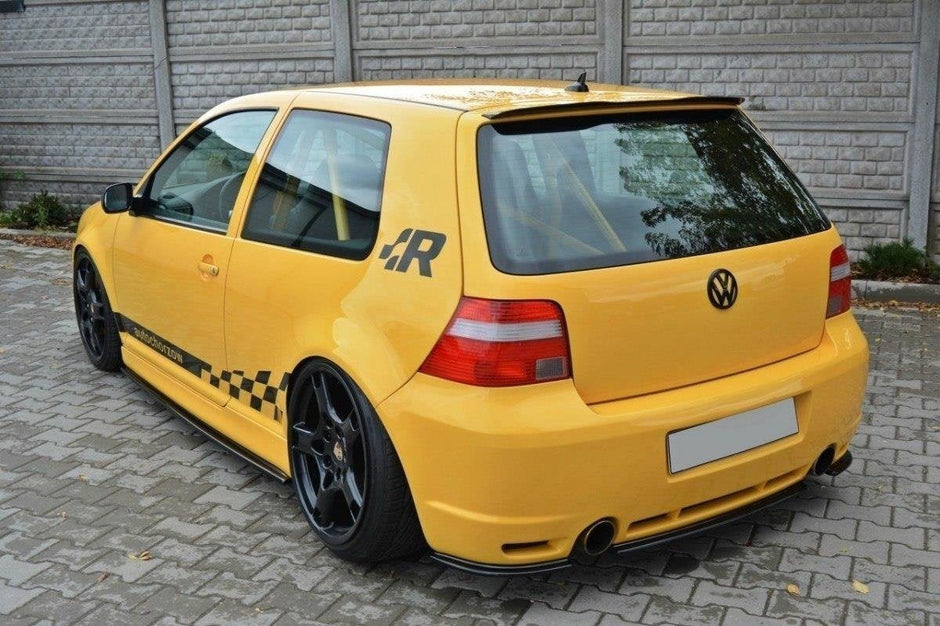 Bakre Sidosplitters för Volkswagen Golf Mk4 R32